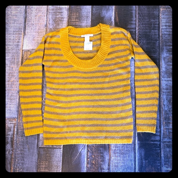 Say What? Sweaters - 🌺NWT striped sweater🌺